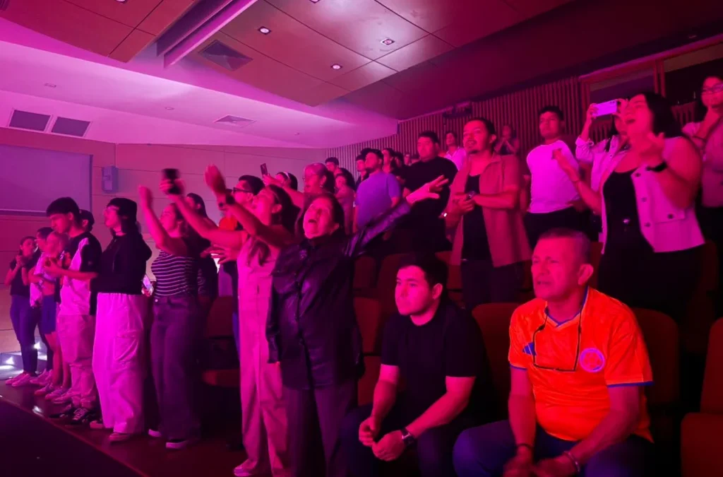 El Retro Gospel unió fe, cultura y emprendimiento en Bucaramanga